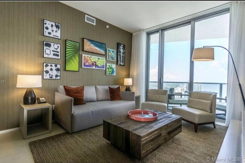 Ocean View Beachfront 2Bed/2B M-Penthouse @HYDE photo 3