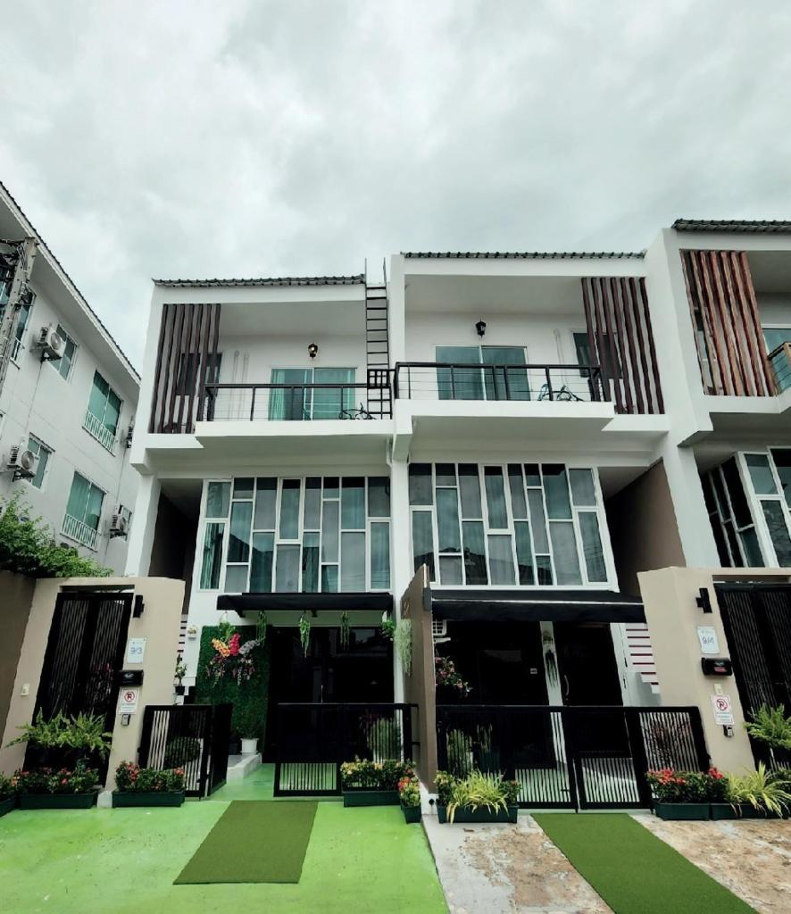 Boxsoon Nimman 4 # 3beds 4baths Room Type - Villa