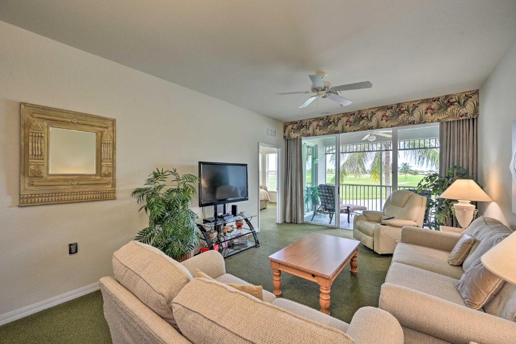 Naples Condo with Golf View and Resort-Style Amenities photo 3