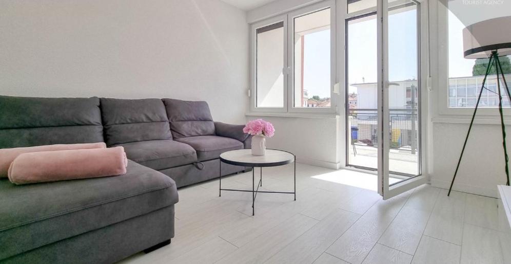 Bella Apartment photo 1