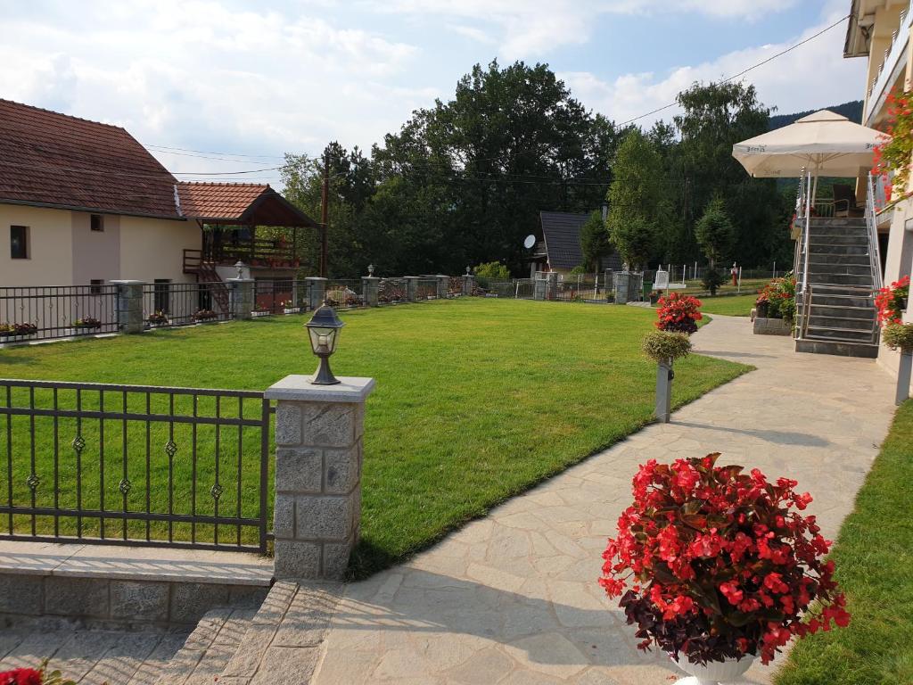 Apartman Djekovic photo 4