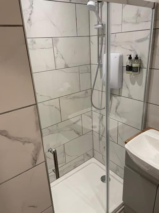 Sea View Apartment - Sleeps 2 photo 4