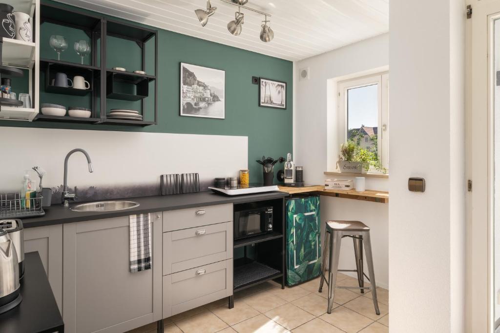 Wohlfühlwohnung mit Parkplatz, Zentral, schnelles Wlan, Bodensee & Schweiz Nähe photo 2