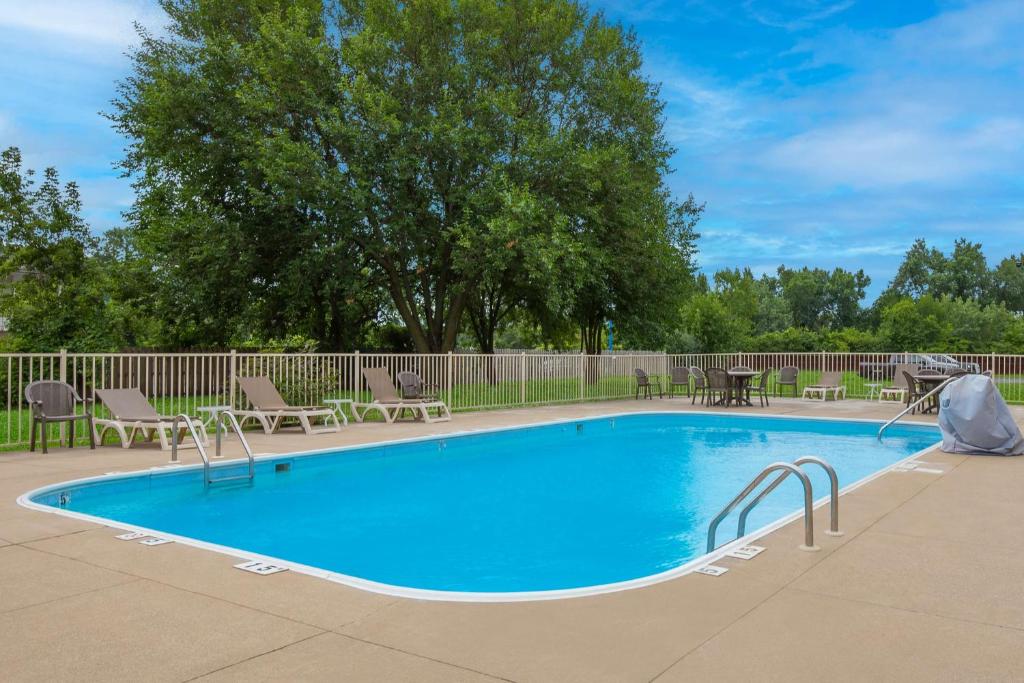 Best Western Northwest Indiana Inn photo 1
