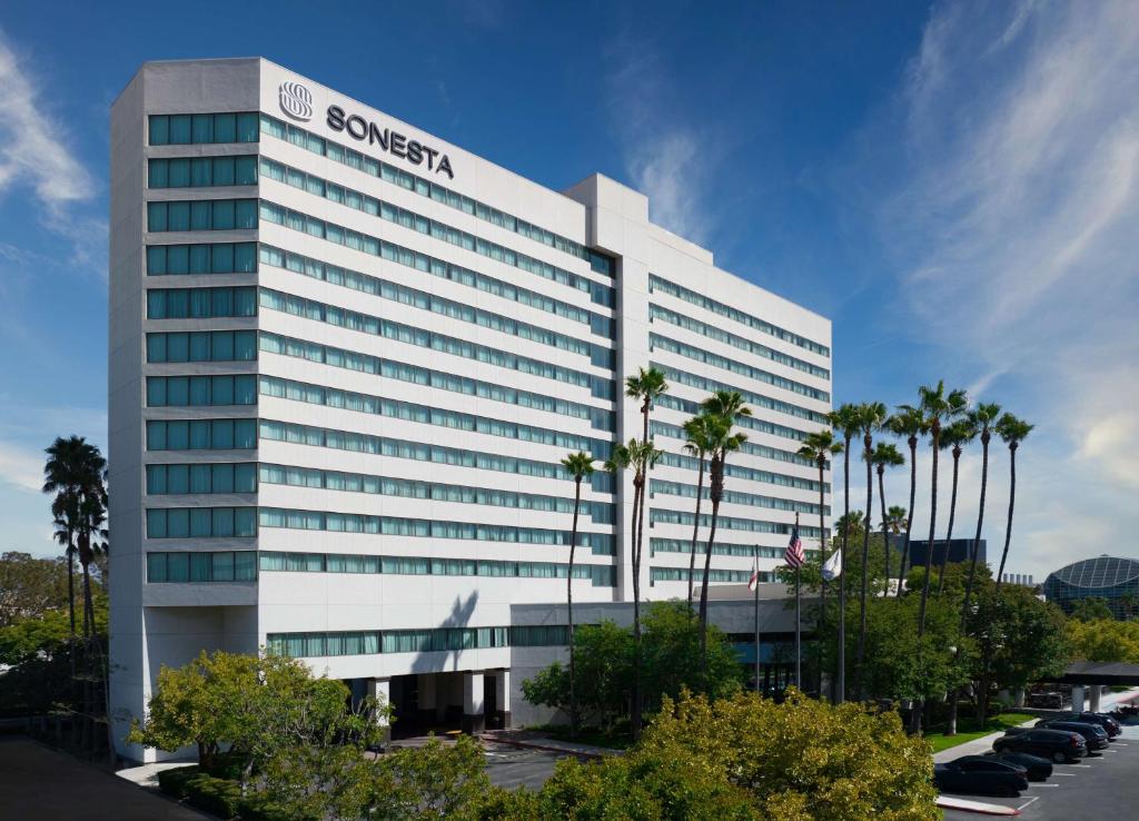 Sonesta Irvine John Wayne Airport image