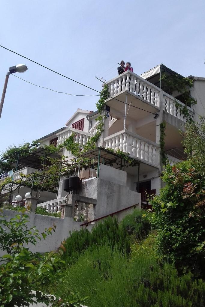 Apartments by the sea Prvic Luka, Prvic - 13845 photo 2