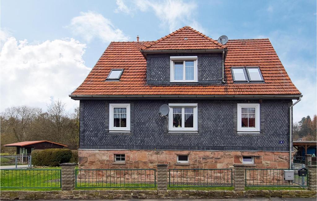 Awesome Apartment In Suhl With 2 Bedrooms And Wifi photo 2