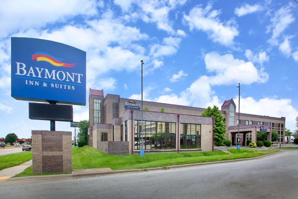 Baymont by Wyndham Springfield South Hwy 65 image