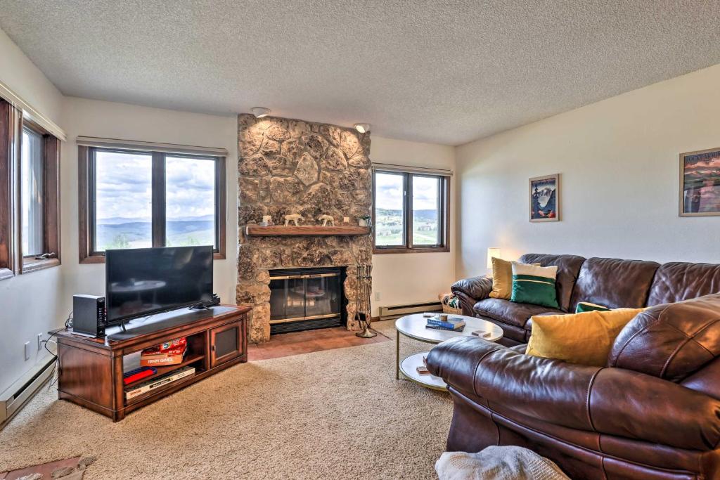 Granby Condo with In-Unit Hot Tub and Mtn Views! photo 4