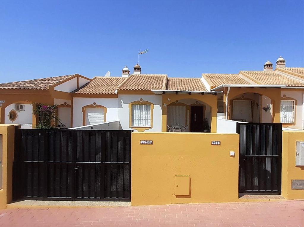 Bungalow Flor de Lirio photo 1