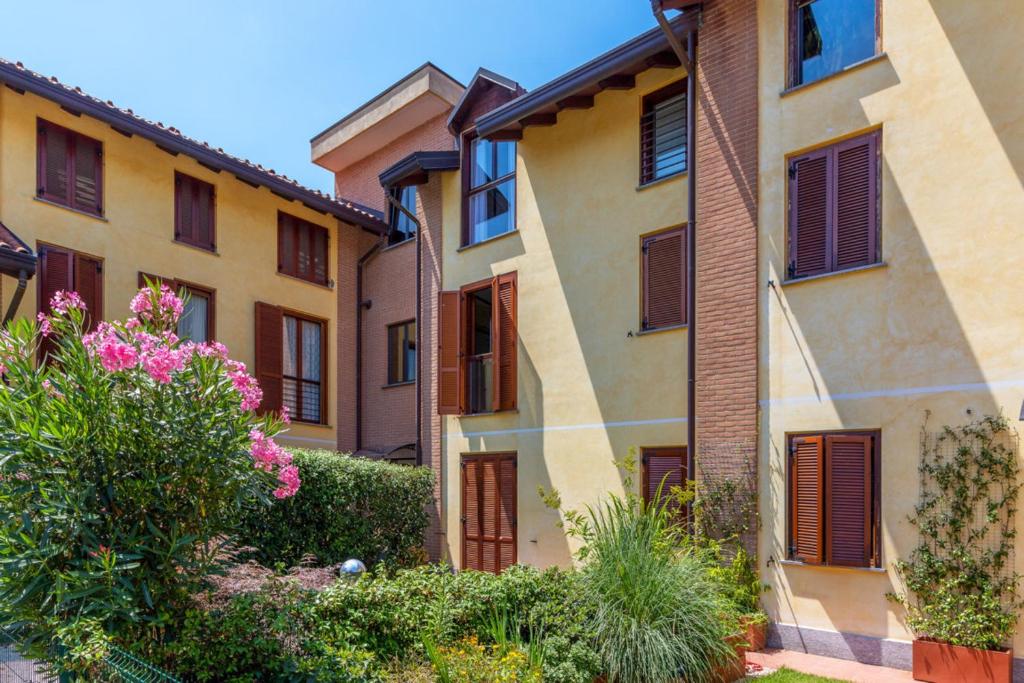 Casa Gialla 7a, New Apartment Milano&Como