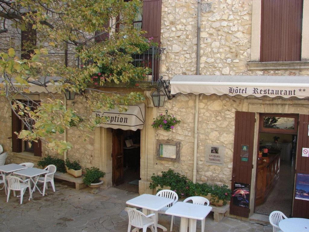 Logis Hôtel Restaurant Les Géraniums