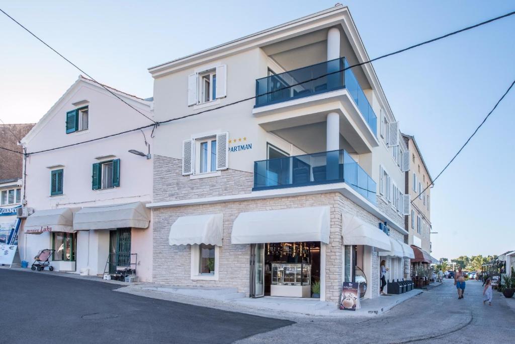 Apartments by the sea Preko, Ugljan - 14244 photo 2