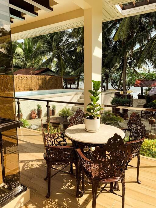 Beach getaway Studio Villa in Lobo photo 1