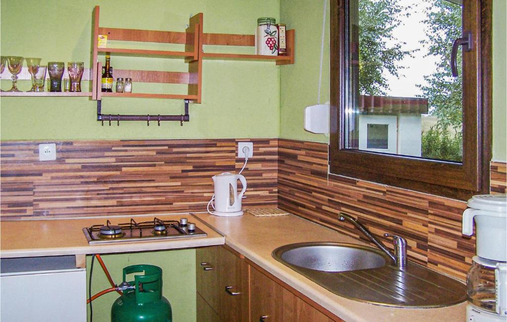 Stunning Home In Leba-nowecin With 2 Bedrooms photo 3
