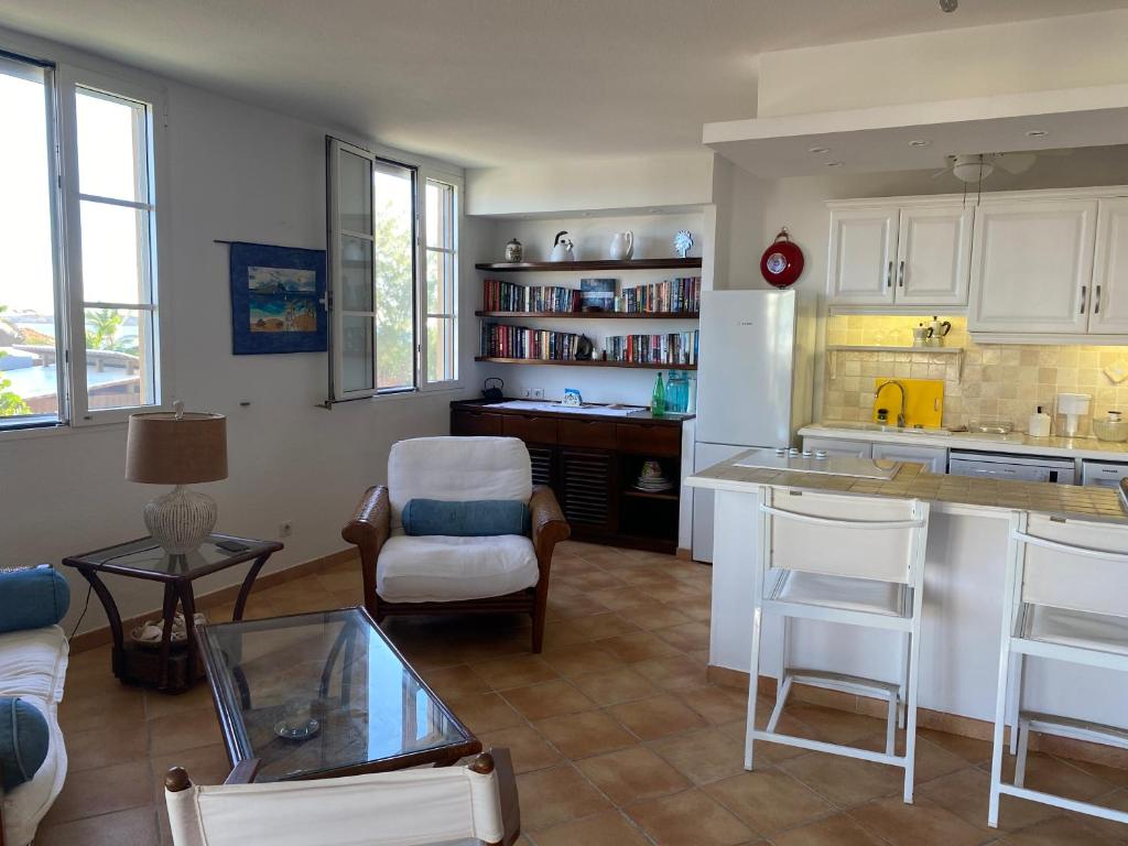 Lovely one bedroom holiday home by the beach photo 4