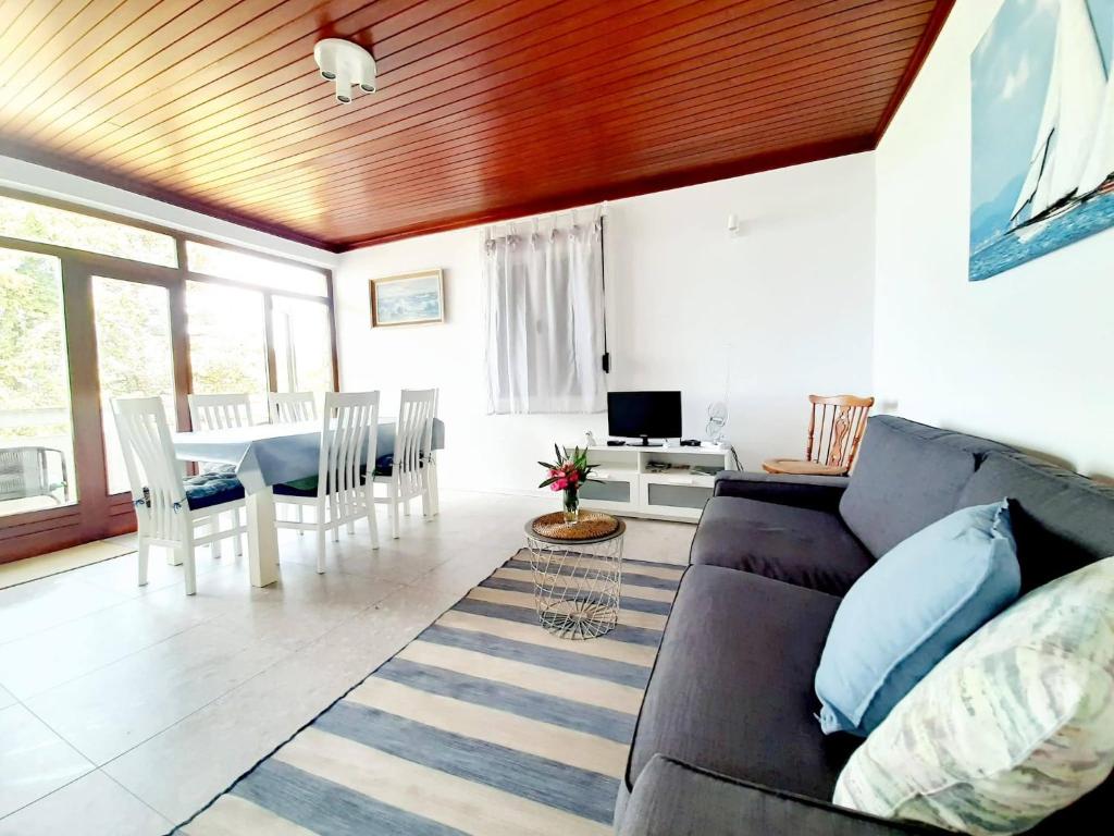Apartment Riko - accomodation "with" the Adriatic sea photo 2
