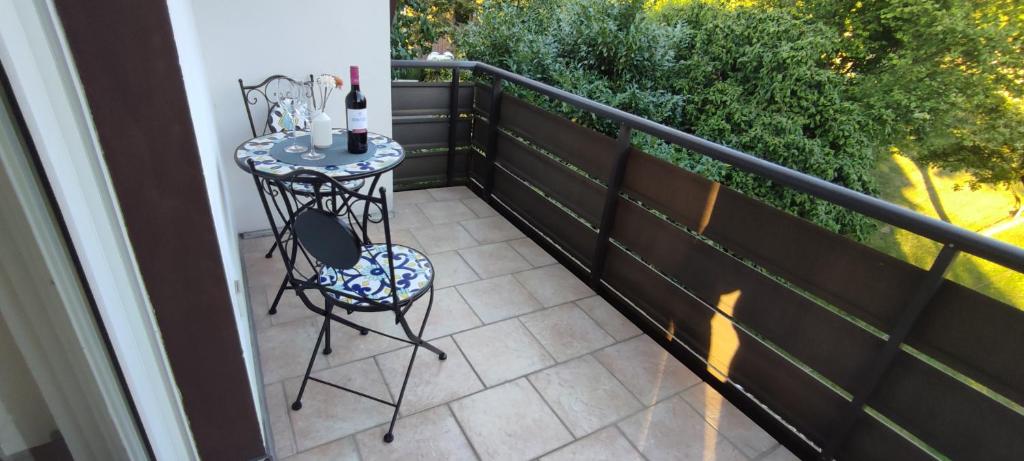 Top Ferienwohnung am Waldrand mit großem Balkon photo 2