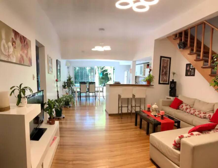 Casa ideal para familia, a minutos de Buenos Aires photo 1