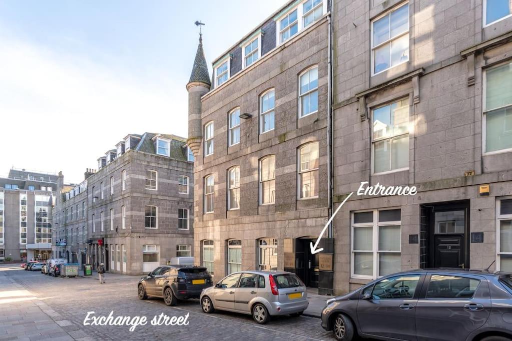 Silver Stone Suite - in the heart of Aberdeen photo 4