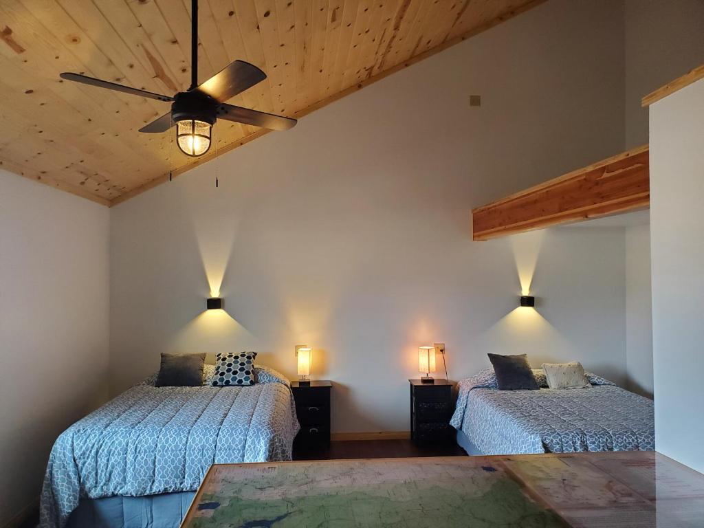 Dream Drift Motel image