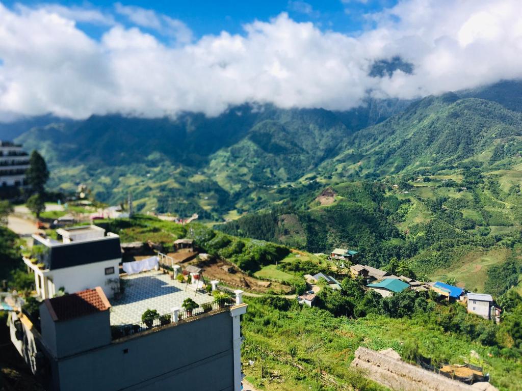 Black Hmong View hotel