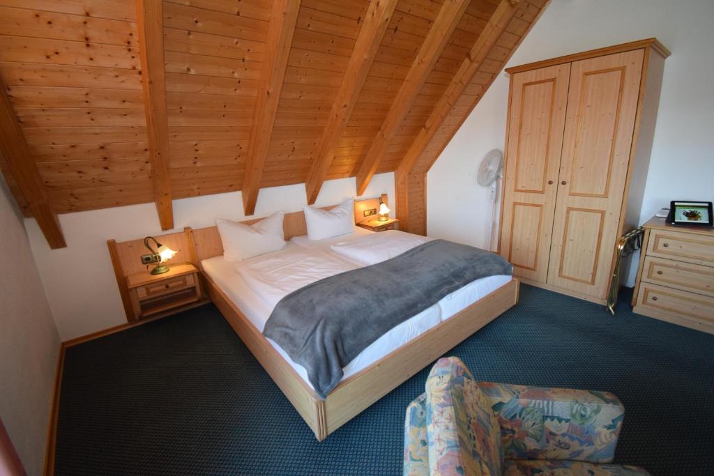 Landhotel Steigerwaldhaus photo 2