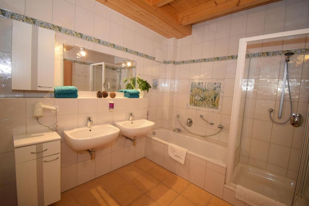 Landhotel Steigerwaldhaus photo 1