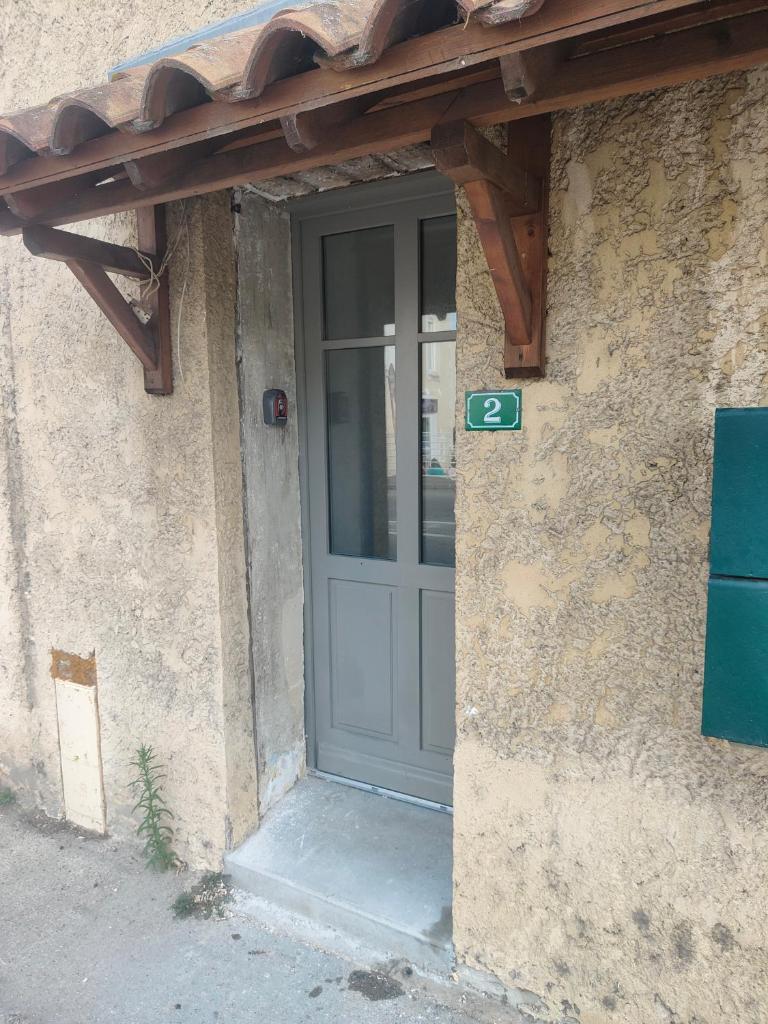 Bonjour appartement T2 neuf. photo 3