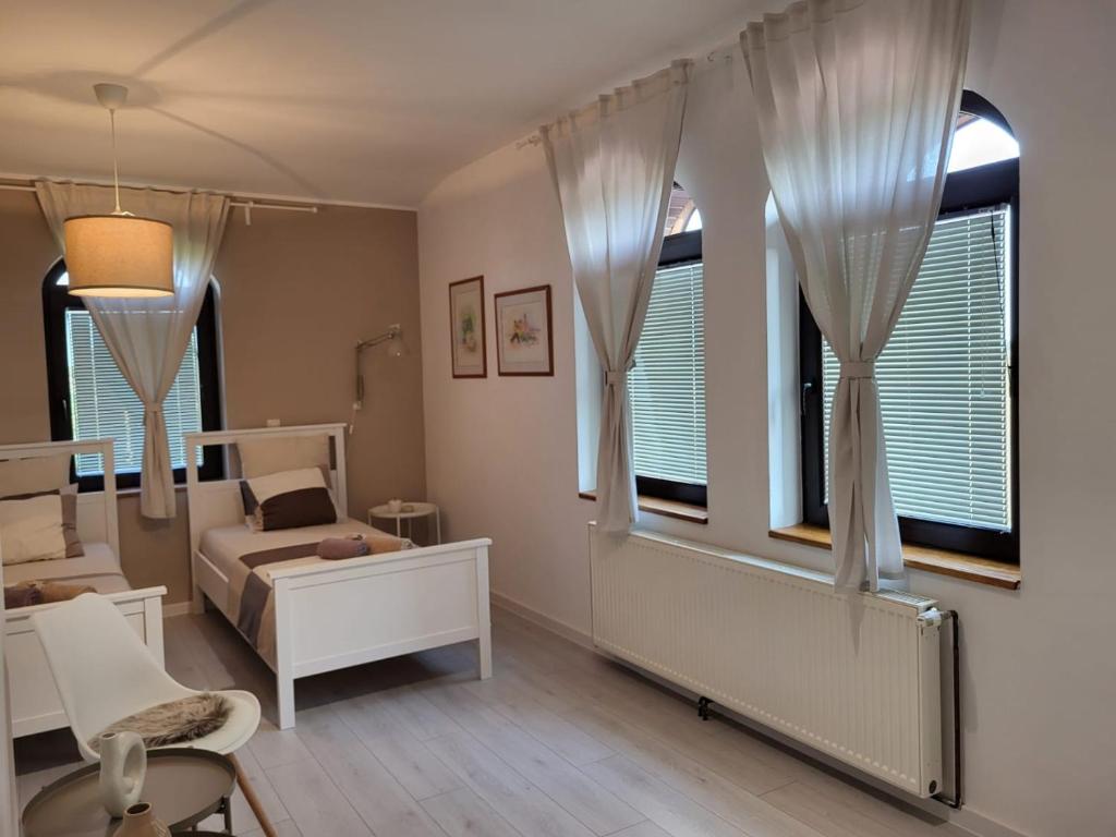 Sobe Pilajevo 2, 183 Ulica Stjepana Radića, Gola photo 3