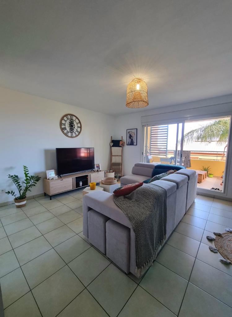 La Vita Bella, Superbe Apt T2 récent de 46m2 à St Gilles l'Eperon à 8min des plages photo 3