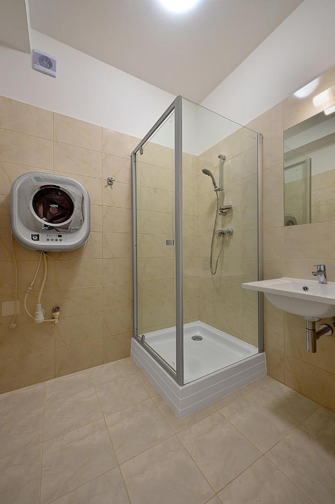 Апартаменты (Апартаменты с 2 спальнями - Namestie SNP 21), Ambiente Serviced Apartments - Namestie SNP