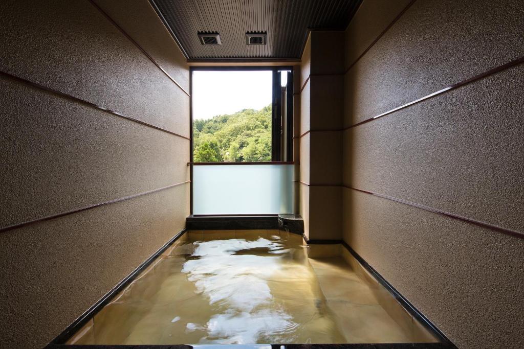 Kanazawa Hyakurakusou photo 2