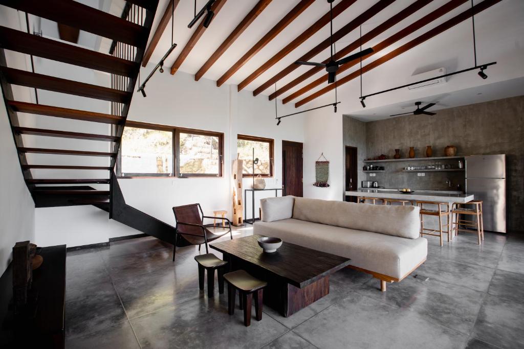 DUNIA LOMBOK - Villas with Ocean View - Tap to explore photos