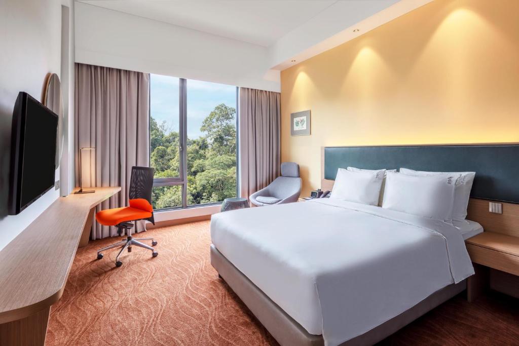 Holiday Inn Express Kota Kinabalu City Centre, an IHG Hotel photo 3
