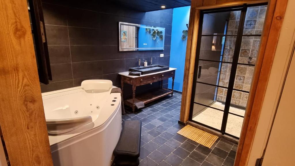 Een vleugje wellness in de Voerstreek - Bed & Brocante Onder de Poort photo 4