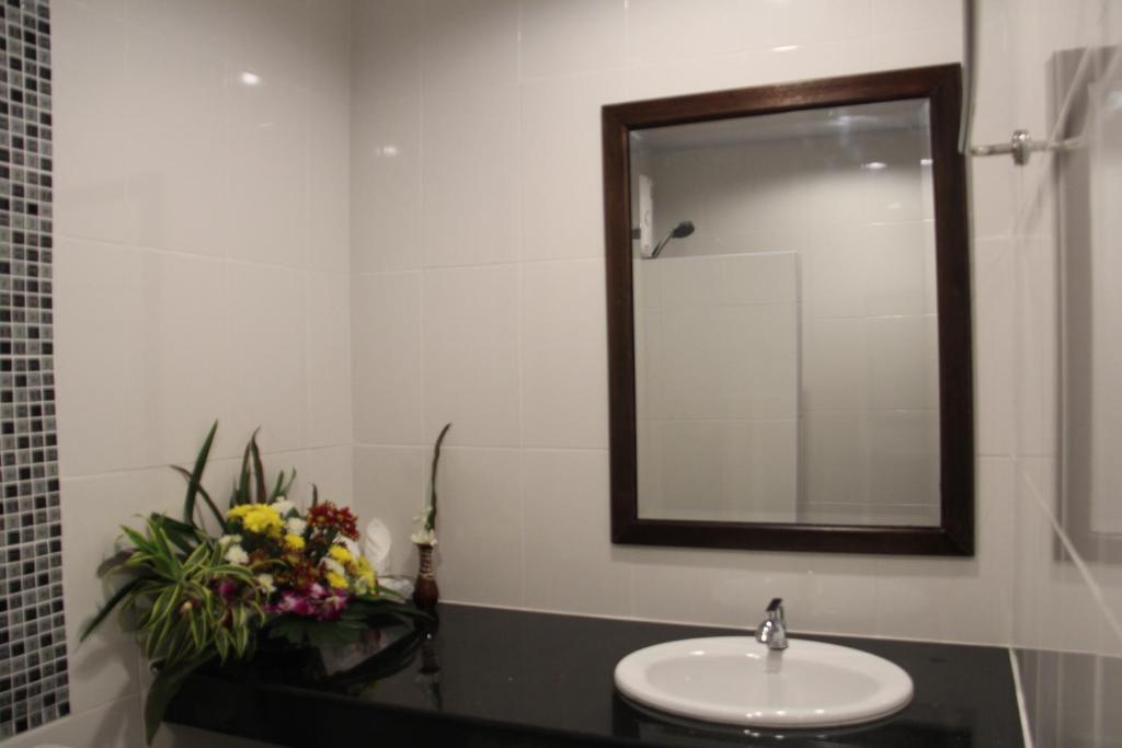 Апартаменты (Апартаменты Делюкс), The Seashore Kamala Service Apartment