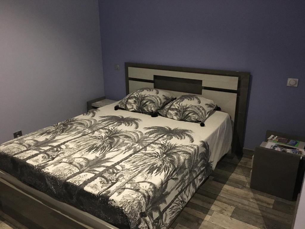 Véloce, Chambre d'Hôtes avec Salle de Bain / WC photo 1
