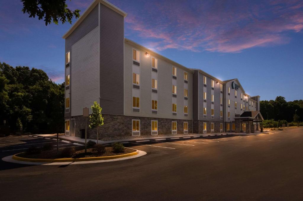 WoodSpring Suites Lynchburg VA photo 1