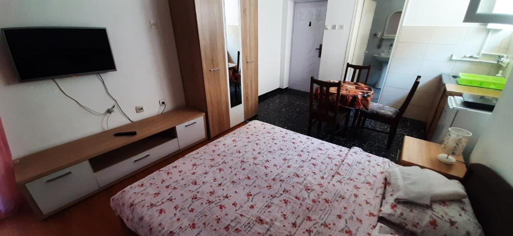 Apartments Nebojša photo 4