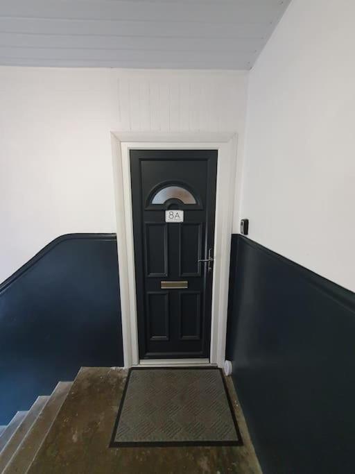 Fort William Lovely Flat Central location - Tap to explore photos