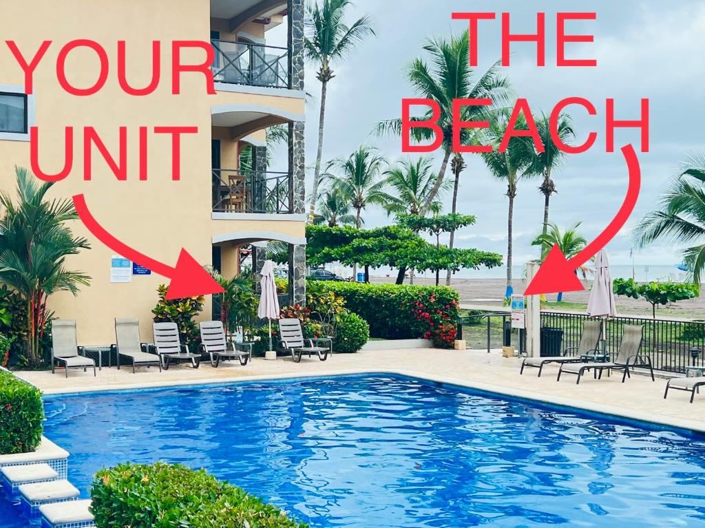 BEACHFRONT Condo Bahia Encantada L1 Jaco Beach photo 4