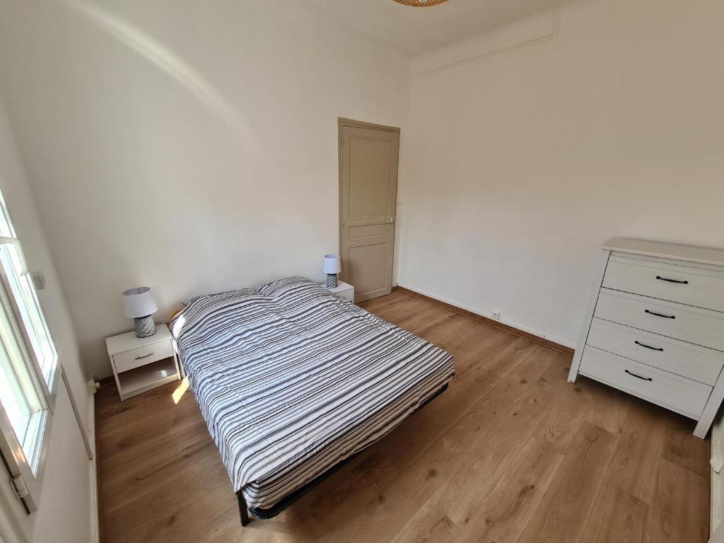 Appartement 60m2 rdc avec jardin photo 2