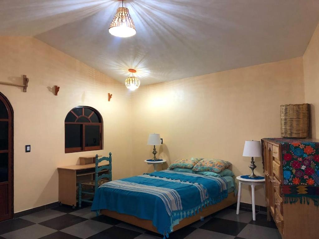 Casa Taller zapoteca Huella Carmín photo 3