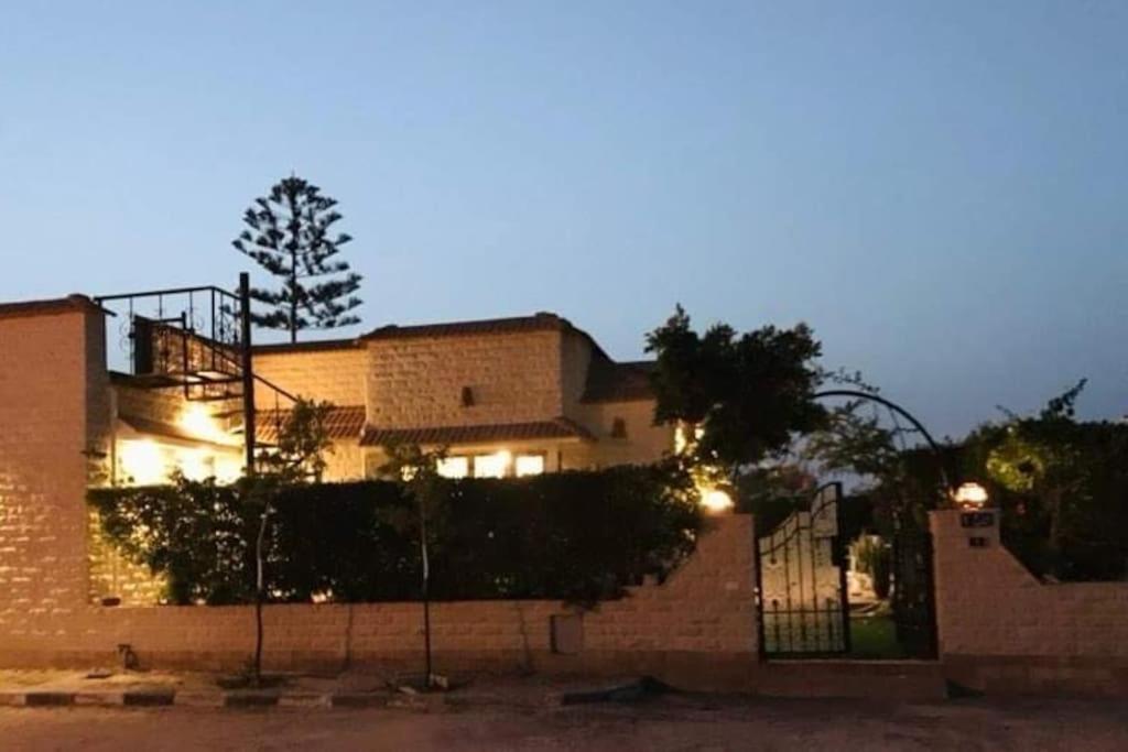 Cheerful fully furnished 3 bedroom villa in North Coast photo 3