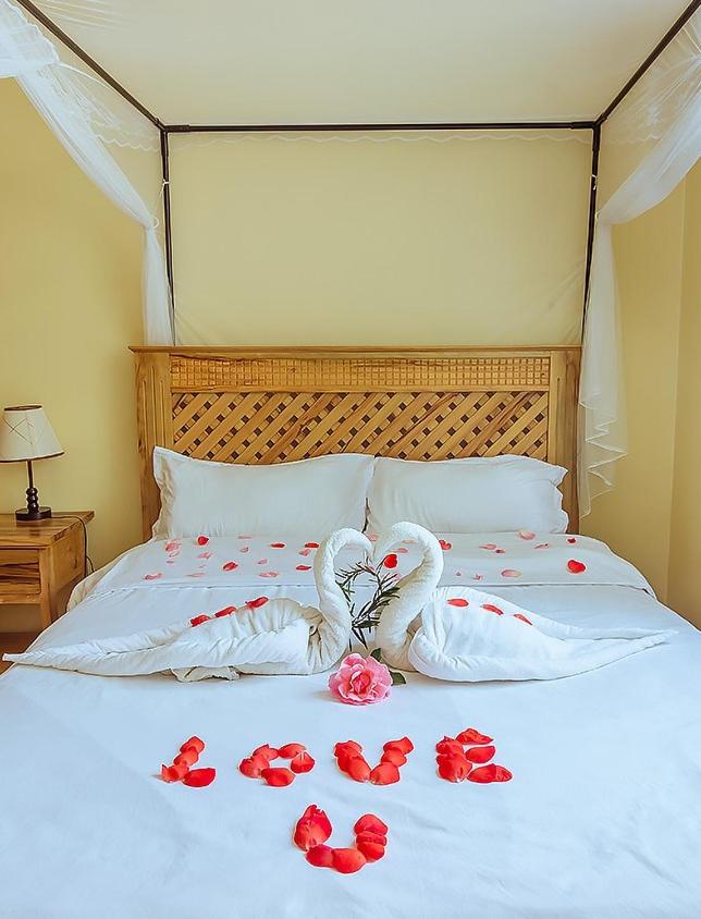 Rayan Apartments & Safaris photo 2