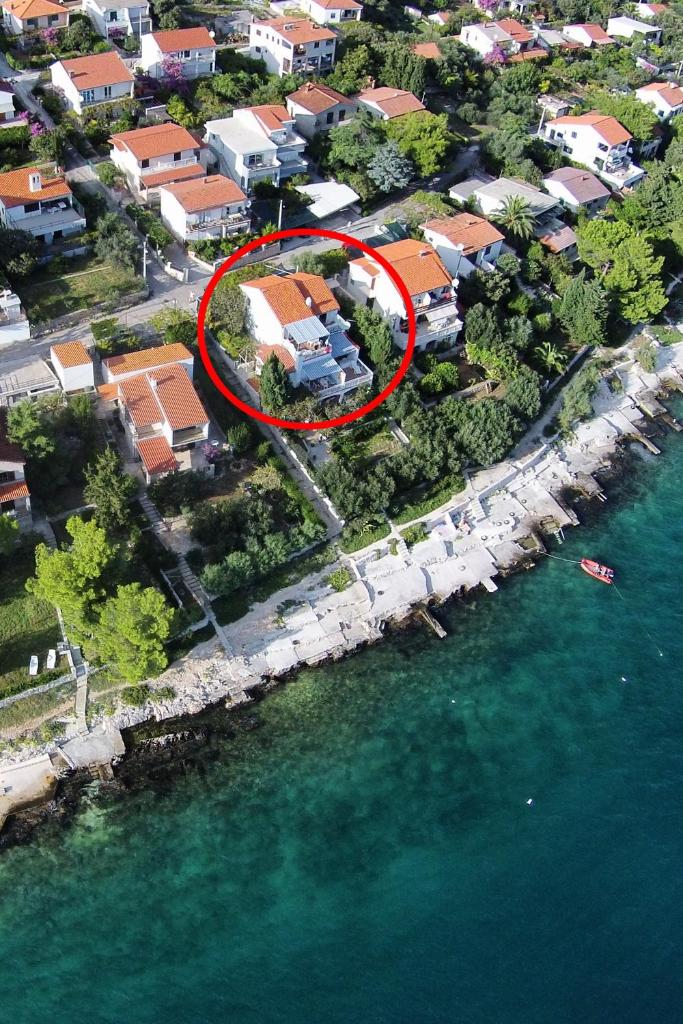 Apartment Seget Vranjica 1051b photo 1