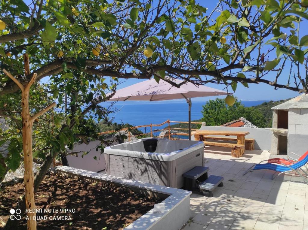 Holiday house with WiFi Cove Kozja, Hvar - 18817 photo 3