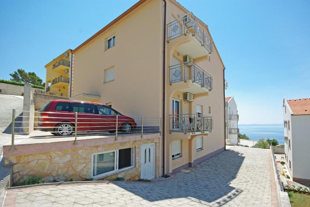 Apartments with a parking space Krvavica, Makarska - 18911 photo 1