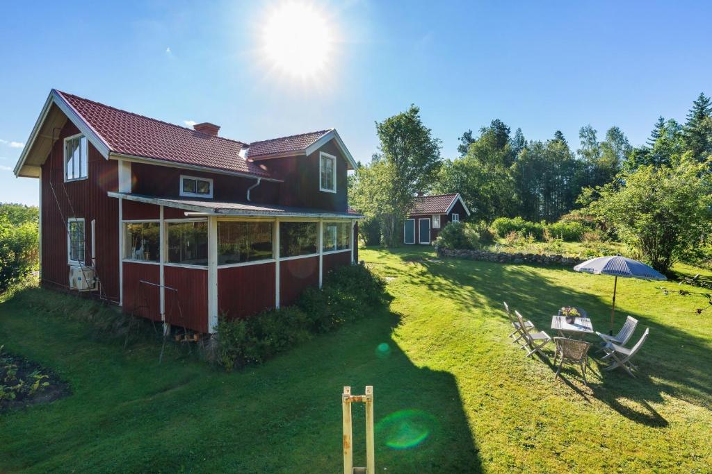 Charming cottage outside Rattvik photo 4